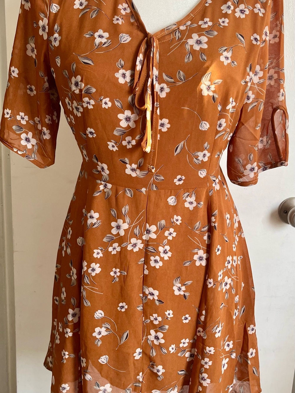 Floral Tie-Front Midi Dress in Rust